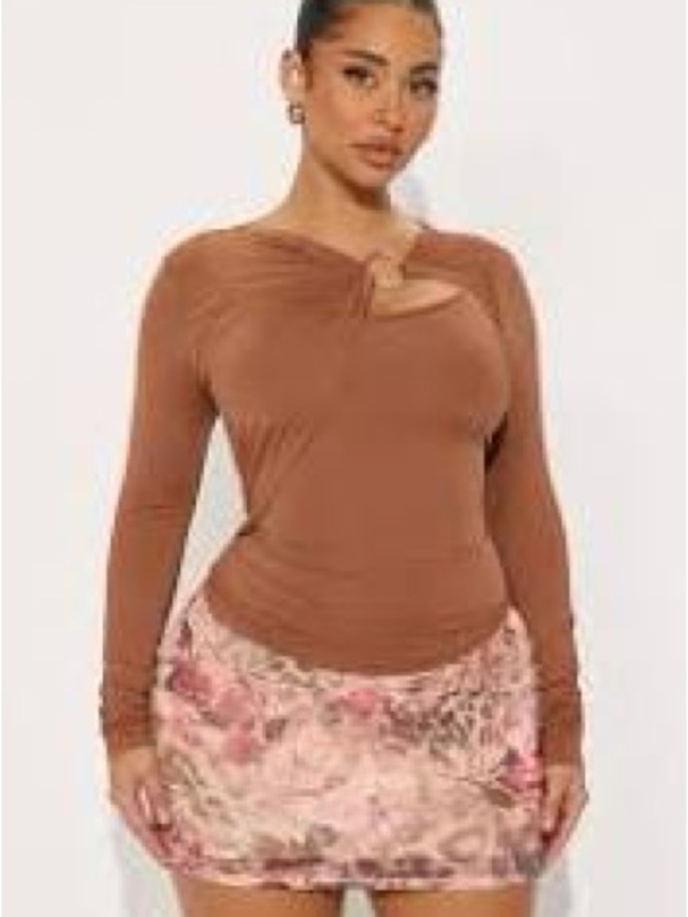 Women's Brown Long Sleeve Twist-Neck Top